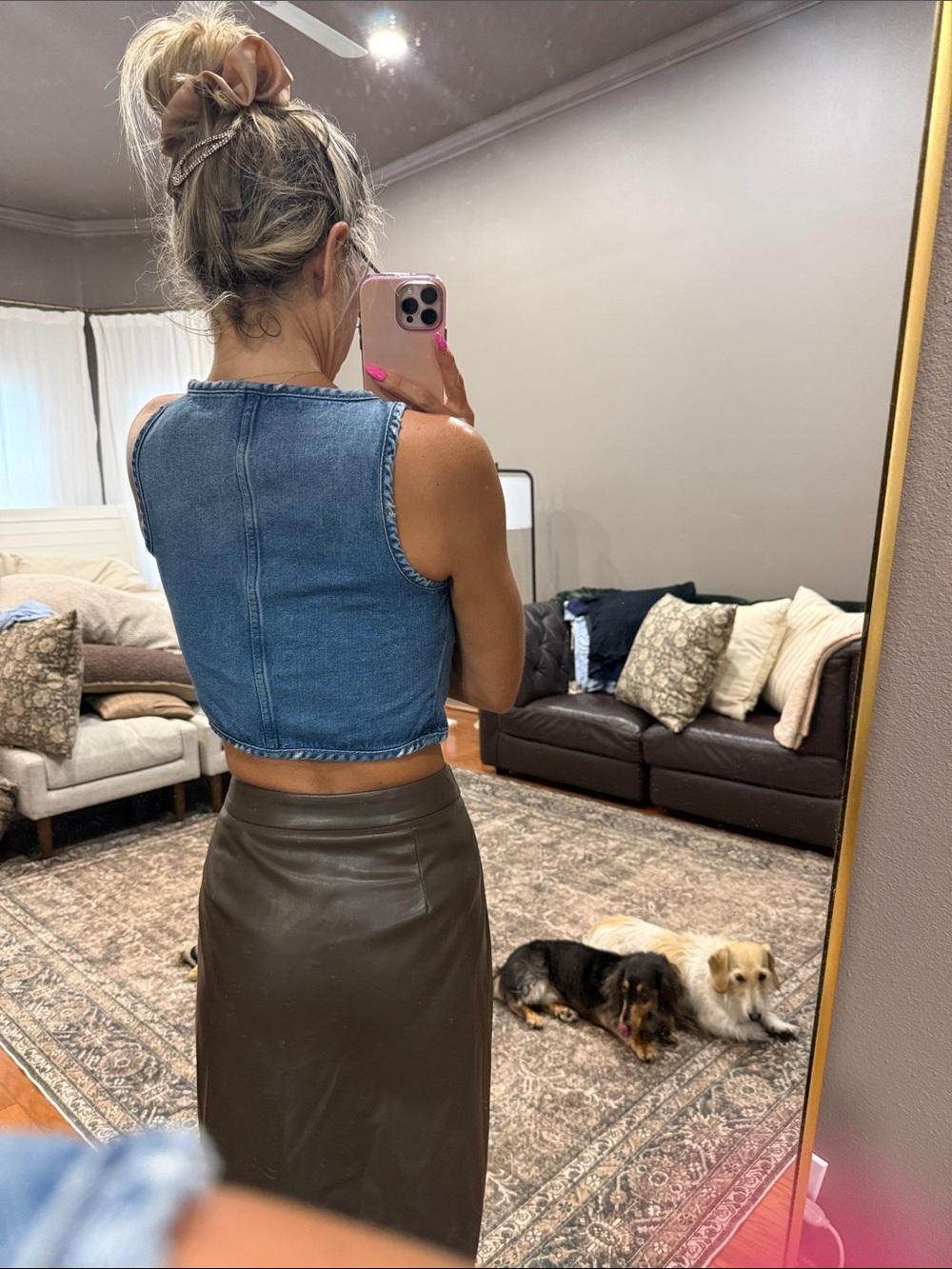 High-Rise Brown Faux-Leather Maxi Skirt with Thigh Slit and vest set - Picture 5 of 5